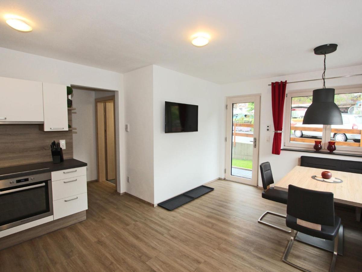 Quiet Holiday Flat Near The Mayrhofen Ski Area Schwendau Exterior foto